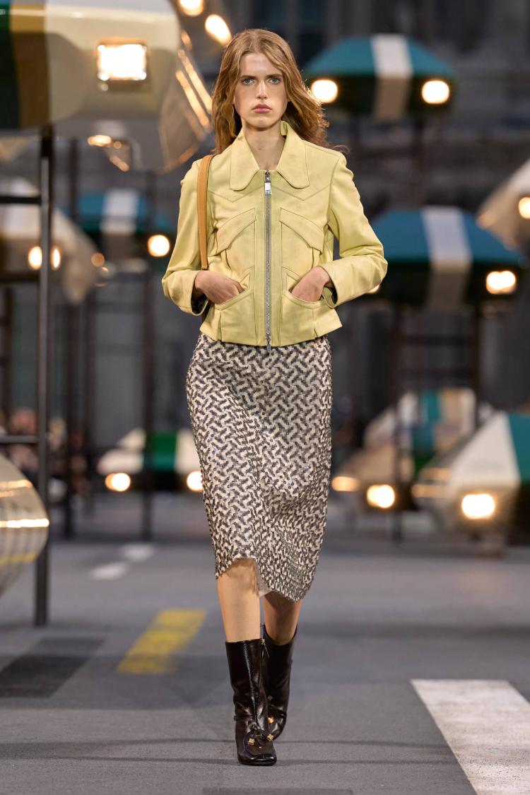 louis-vuitton-prolece-leto-2027-ergonomie-nikolas-geskijer-zenska-modna-kolekcija-36