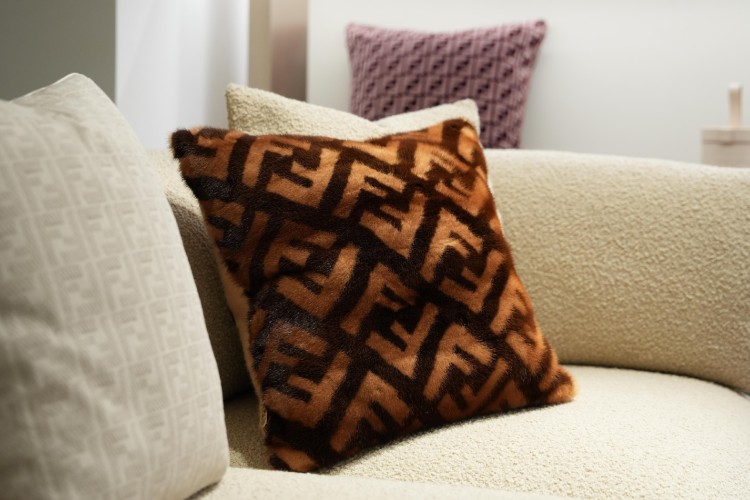 fendi-casa-luksuzni-enterijer-pokloni-4