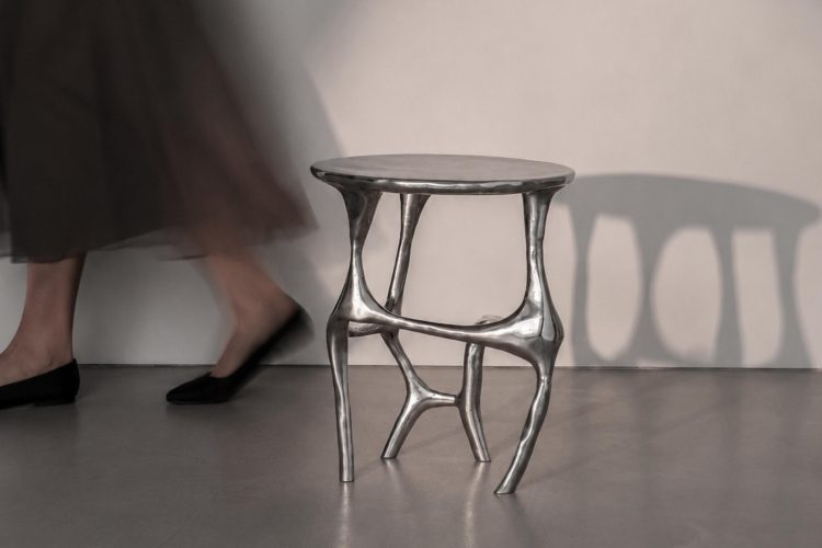 sami-savatli-love-kolekcija-love-chair-side-table-kolekcionarski-dizajn-namestaj-2026-4