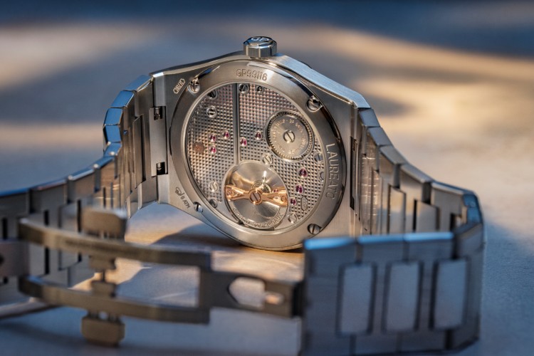 girard-perregaux-laureato-fifty-tourbillon-39mm