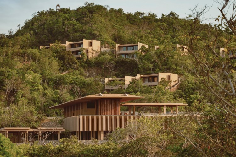 four-seasons-tamarindo-luxury-wellness-mexico-11