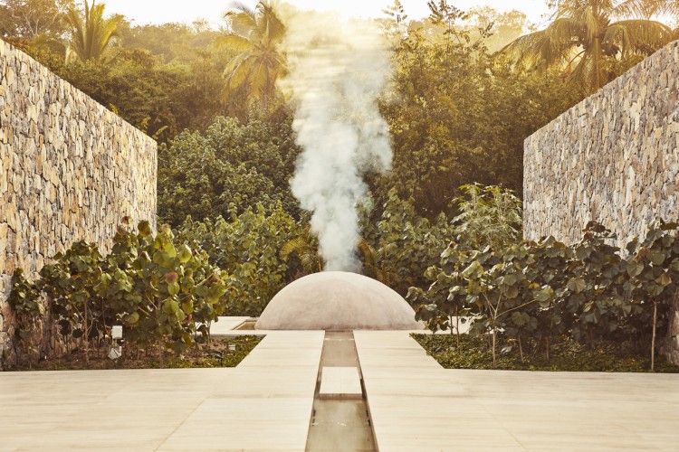 four-seasons-tamarindo-luxury-wellness-mexico-3