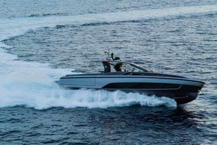sacs-hyper-5s-luxury-yacht-2026-7