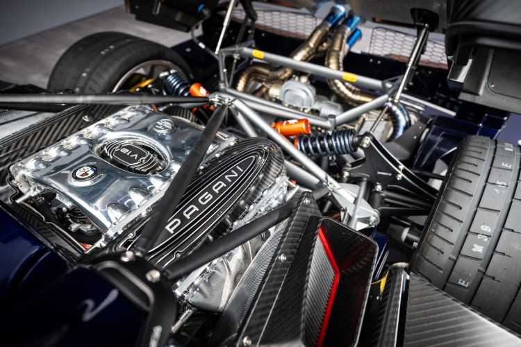 pagani-huayra-70-derecho-goodwood-hiperautomobil-17