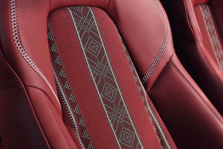 porsche-911-turbo-s-sadu-edition-kuvajt-2026-17