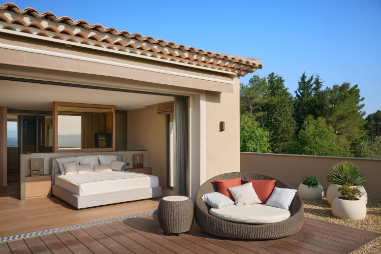 villa-elaia-cannes-francuska-marcoux-mathern-associes-luksuzna-mediteranska-vila-arhitektura-enterij-45
