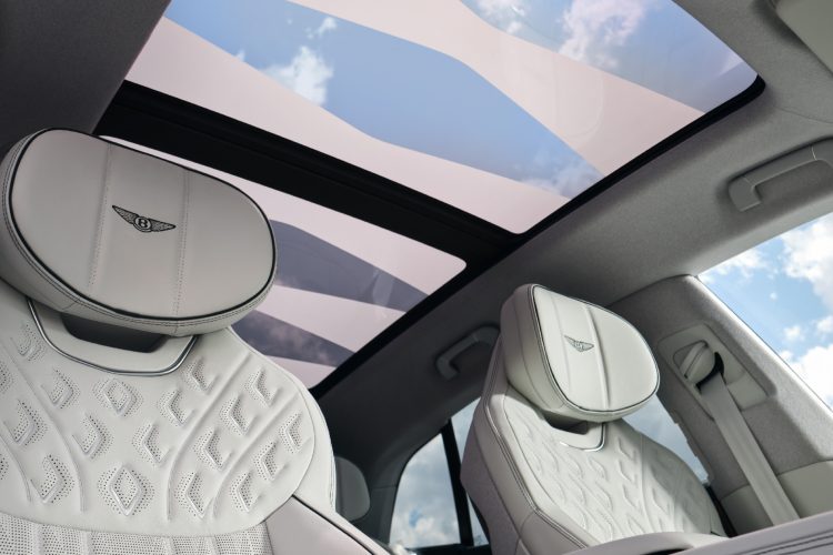 bentley-torcal-s-prvi-elektricni-bentley-luksuzni-suv-2026-1