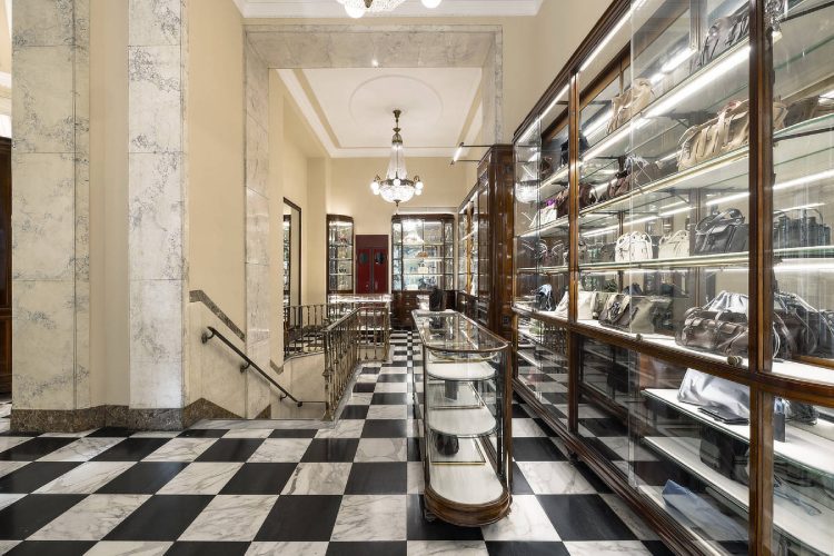 prada-galleria-milano-galleria-vittorio-emanuele-ii-pradasphere-2026-3