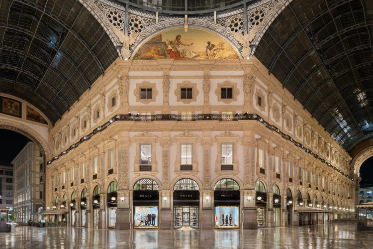 prada-galleria-milano-galleria-vittorio-emanuele-ii-pradasphere-2026