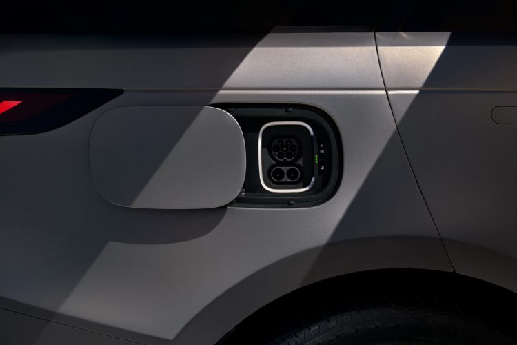 range-rover-sport-electric-2027-elektricni-luksuzni-suv-26