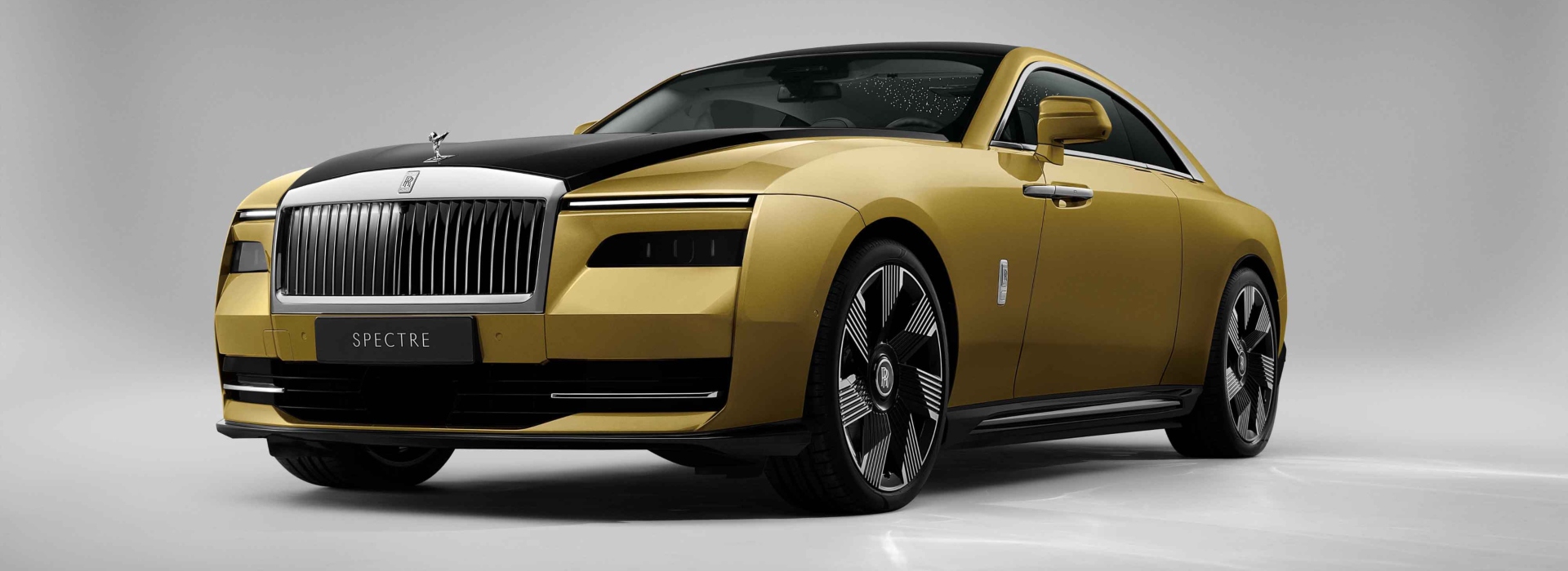 Rolls-Royce Spectre - prvi potpuno električni model britanske kompanije