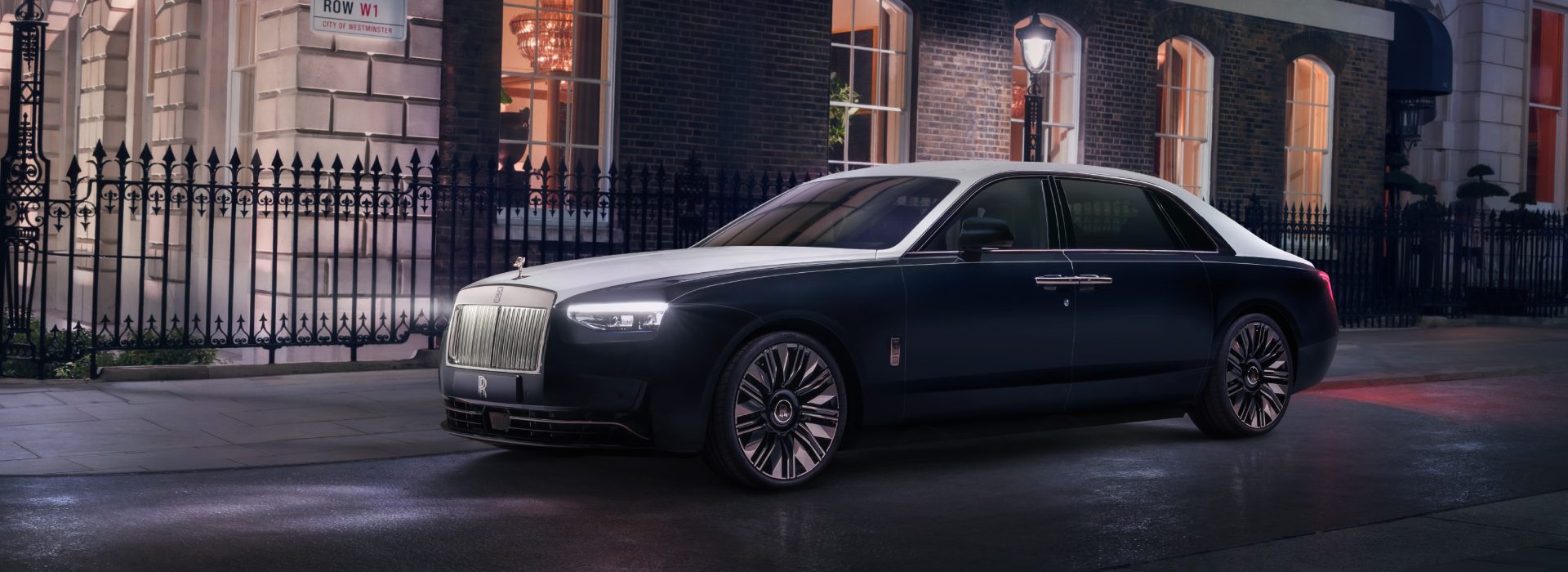 Rolls-Royce Ghost Savile Row: Automobil skrojen poput najfinijeg odela sa londonske modne adrese