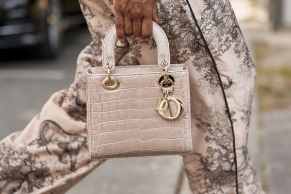 7 vanvremenskih Dior torbi koje ne gube svoju vrednost