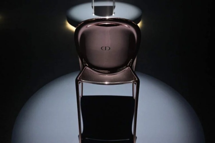 Miss dior stolica 