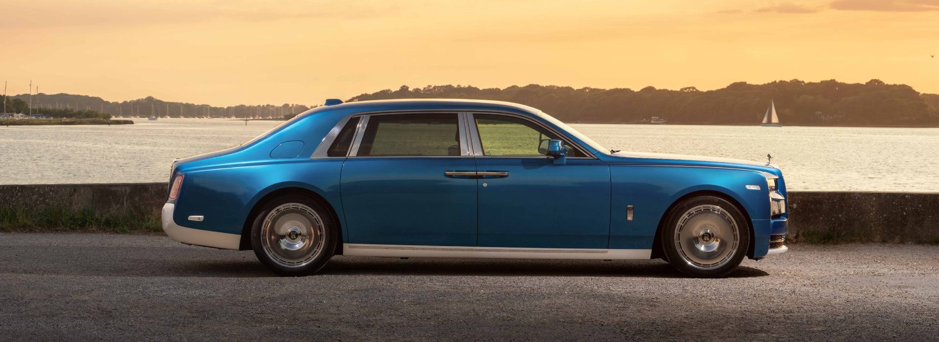 Rolls-Royce Phantom Regatta: jedinstvena kreacija inspirisana jedriličarskom tradicijom južne obale Engleske