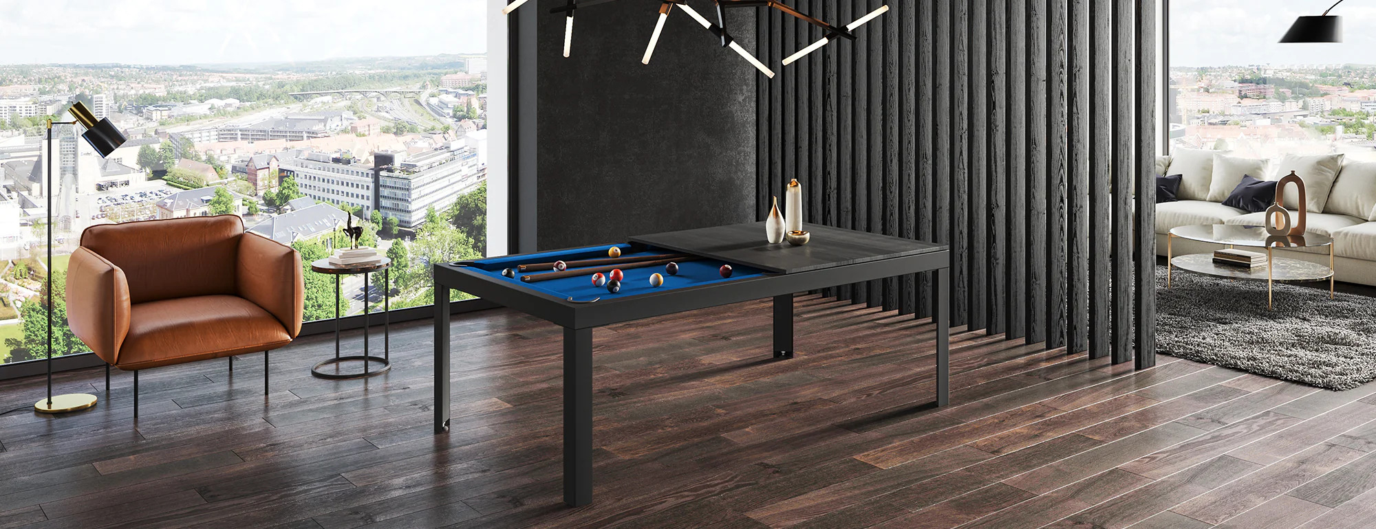 Conver-table u radnoj sobi sa plavom čojom i crnim detaljima