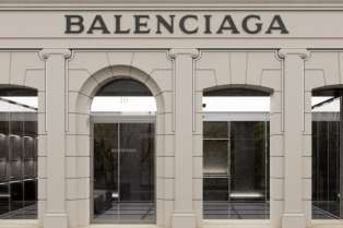 Balenciaga otvara prvi couture butik u Parizu