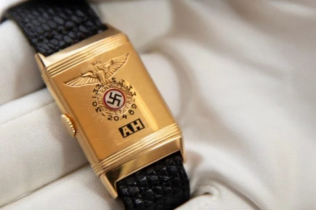 Zlatni sat Adolfa Hitlera uskoro će se naći na aukciji