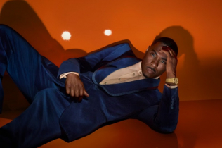 It’s Gucci Time: Idris Elba predstavlja nove GUCCI 25h satove