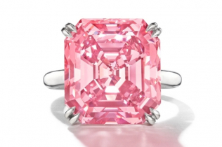 Christie's prodaje još jedan redak ružičasti dijamant