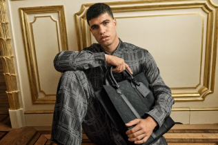 Nova formalna elegancija – Karlos Alkaraz u novoj Louis Vuitton kampanji