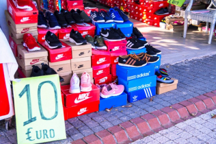 Adidas bi mogao da zapali 500 miliona dolara neprodatih Yeezy patika
