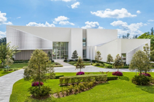 Vila poput skulpture vredna 13 miliona dolara dolazi sa bazenom sa slanom vodom