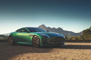 Aston Martin predstavio DB12 -  prvi super tourer na svetu