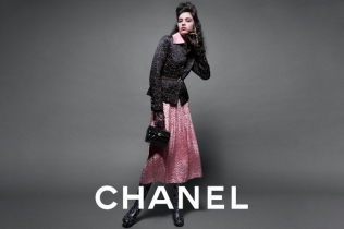 Chanel jesen 2023: Gde cvetaju kamelije