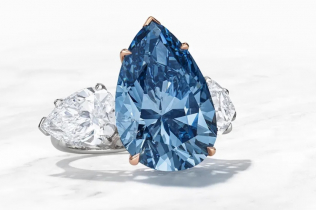 Izuzetno retki čisto plavi dijamant na aukciji