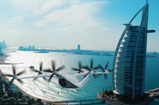 Dubai do 2026.godine uvodi leteće taksije
