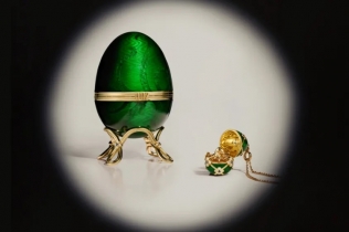 Najnovije Faberže jaje inspirisano je klasičnim filmom Octopussy