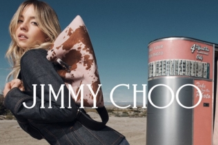 Sidni Svini odiše radošću u novoj Jimmy Choo kampanji za leto 2024