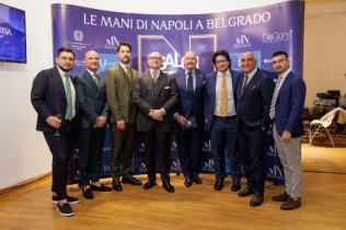 Salon of Excellence ~ SALON IZUZETNOSTI ~ predstavio LE MANI DI NAPOLI u BEOGRADU