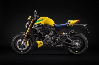 Ducati odaje počast Ajrtonu Seni ograničenom serijom Monstera