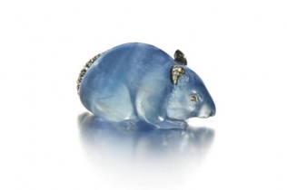 Najskuplji glodar na svetu: Fabergé safirni miš prodat za 355.600 dolara u Njujorku