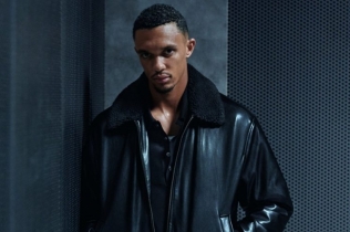 Calvin Klein stavlja Trenta Aleksandra-Arnolda u centar praznične kampanje