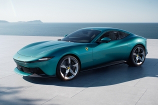 Ferrari Amalfi: Novi Gran Turismo koji spaja eleganciju, brutalnu snagu i italijanski šarm