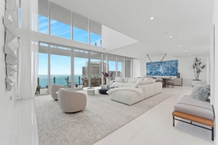 Da li biste iznajmili dupleks na 50. spratu Aston Martin Residences za 49.999 dolara mesečno?