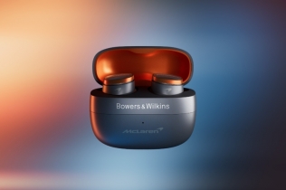 Bowers & Wilkins i McLaren: Nova dimenzija zvuka sa Pi8 McLaren Edition slušalicama