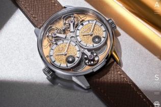 Armin Strom x Revolution Dual Time GMT Resonance “Tremblage”