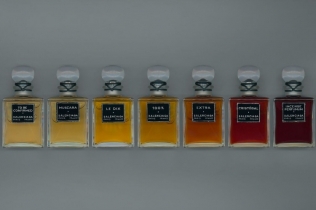 Balenciaga oživljava arhivsku legendu „Le Dix” i lansira novu kolekciju luksuznih parfema