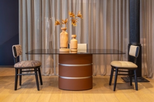 Trussardi Casa 2026: “Gentle Resistance” kao nova definicija luksuznog života