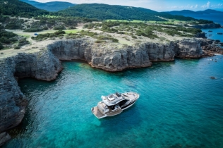 Galeon 420 FLY: Luksuzna jahta dizajnirana da svaki trenutak na moru bude poseban