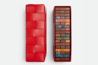 Botega Veneta lansira društvenu igru Jenga za odrasle od 6.900 dolara