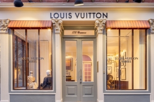 Louis Vuitton slavi 130 godina Monograma butikom koji morate videti