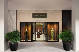 Prvi put u Americi: Victoria Beckham butik koji izgleda kao privatna vila