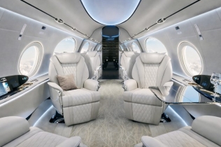 Pagani sada osvaja nebo: italijanski proizvođač hiperautomobila predstavlja luksuzne enterijere za privatne avione