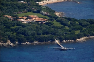 Katarski princ kupio čuvenu vilu Silvija Berluskonija za 395 miliona dolara i pretvara je u luksuzni hotel