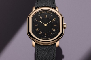 Daniel Roth Extra Plat Rose Gold Gilt: Crno-zlatna elegancija vredna 55.500 franaka